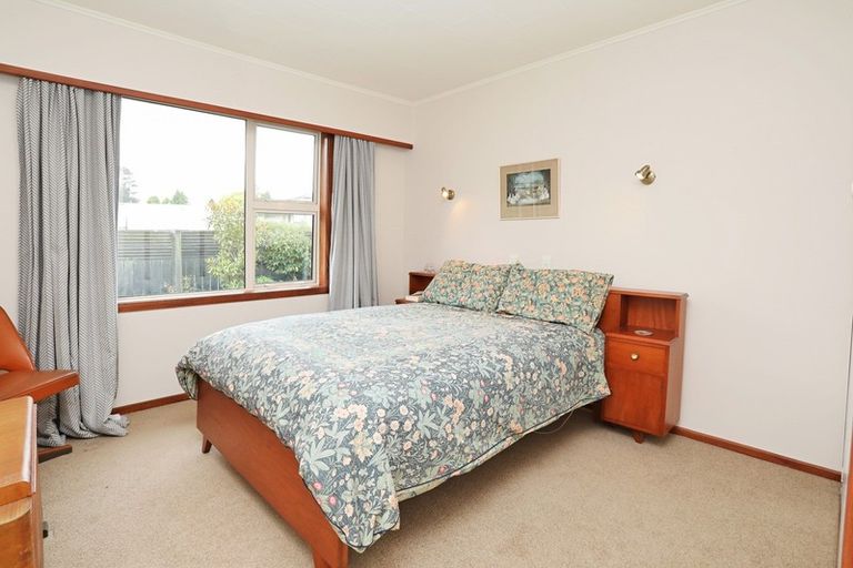 Photo of property in 60 Hillary Street, Winton, 9720