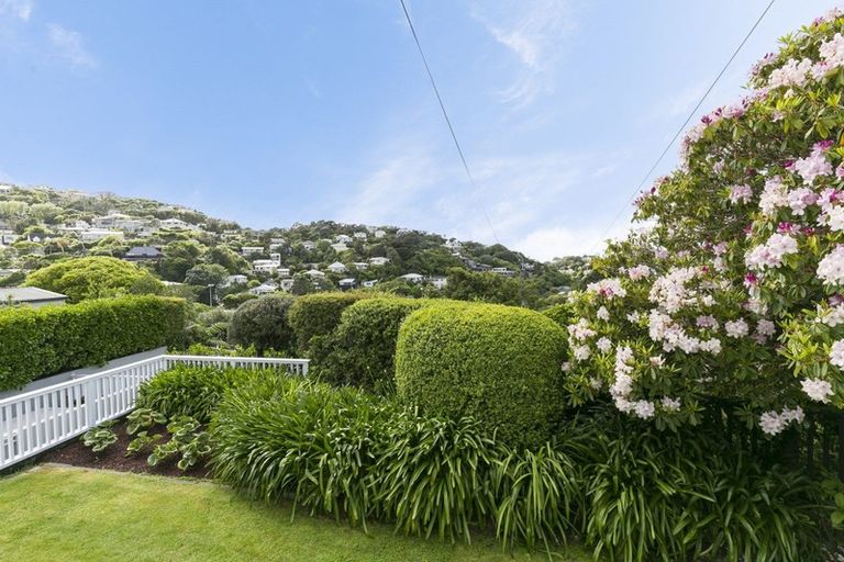 Photo of property in 18 Cashmere Avenue, Khandallah, Wellington, 6035