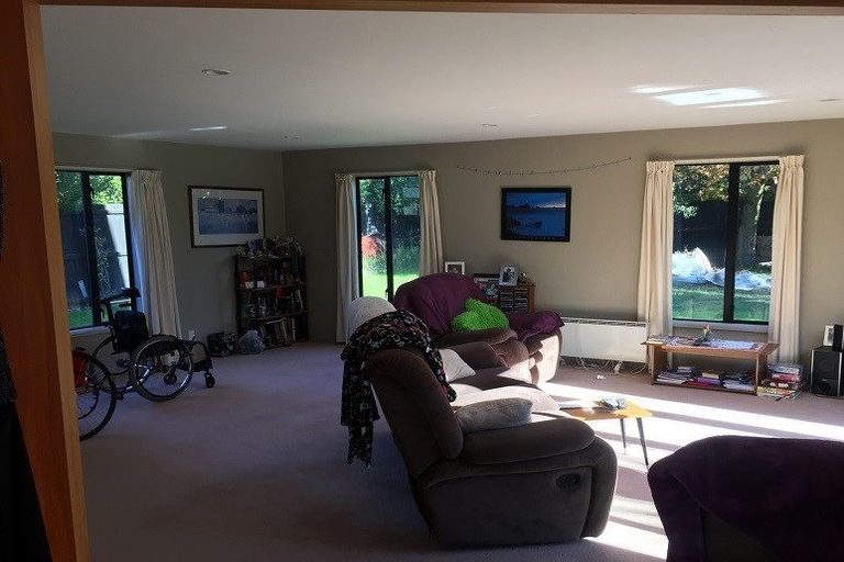 Photo of property in 20 Broadhaven Avenue, Parklands, Christchurch, 8083