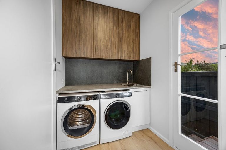 Photo of property in 187 Cashmere Road, Hoon Hay, Christchurch, 8025