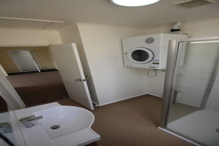 Photo of property in 73 Ellice Street, Mount Victoria, Wellington, 6011