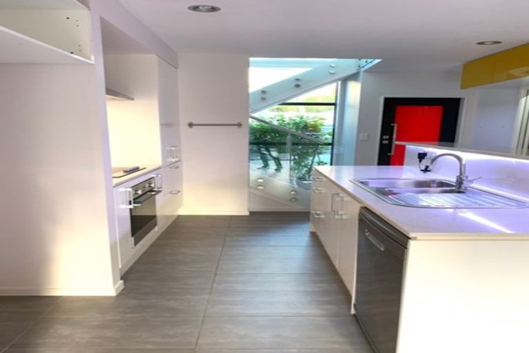 Photo of property in 60 Makamaka Lane, Albany Heights, Auckland, 0632