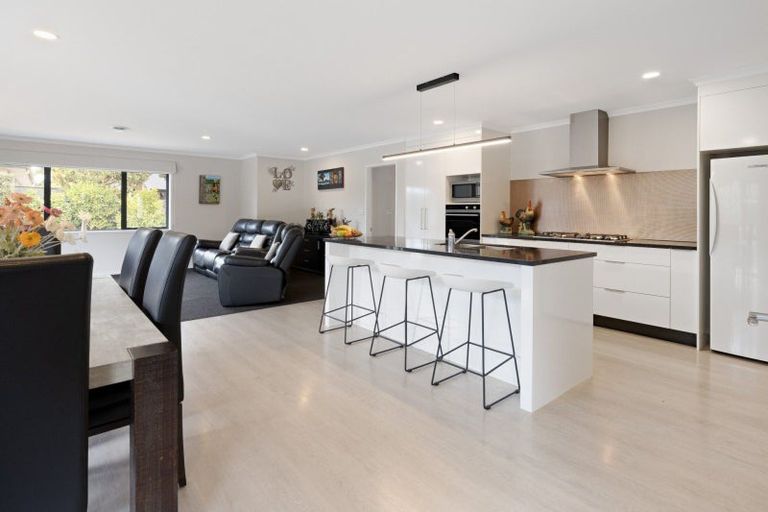 Photo of property in 20 Montia Close, Papamoa Beach, Papamoa, 3118