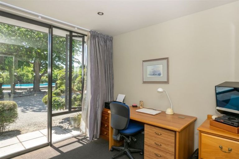 Photo of property in 16 Hammerichs Road, Rapaura, Blenheim, 7272