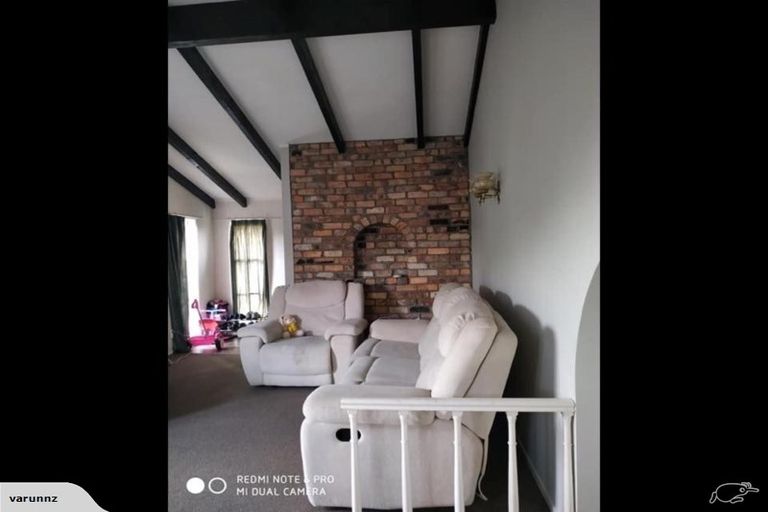 Photo of property in 2/462 Hillsborough Road, Mount Roskill, Auckland, 1041