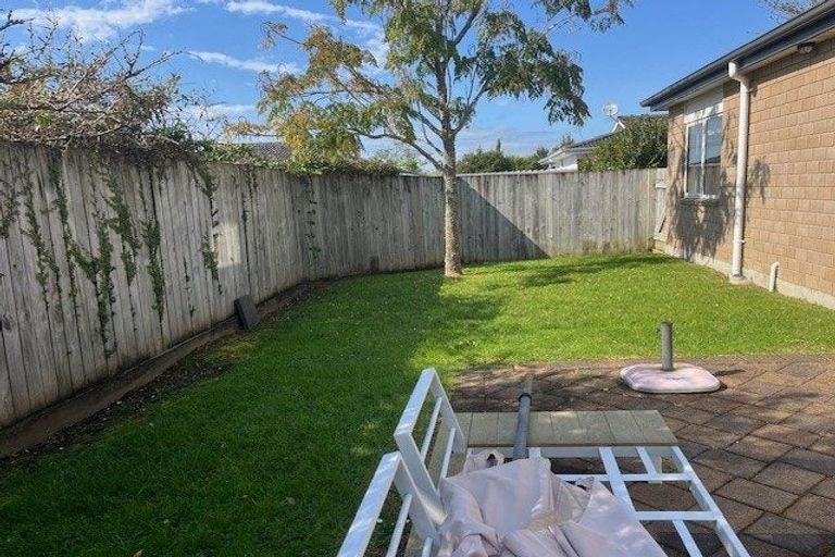 Photo of property in 50 Elliot Street, Howick, Auckland, 2014