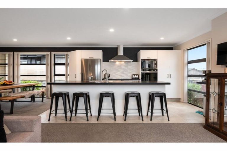 Photo of property in 11 Bernies Way, Ohauiti, Tauranga, 3112