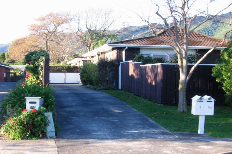 Photo of property in 9 Fleetwood Grove, Waikanae, 5036