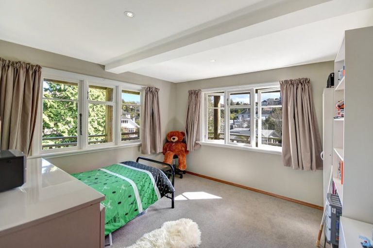 Photo of property in 1 Belleknowes Terrace, Belleknowes, Dunedin, 9011