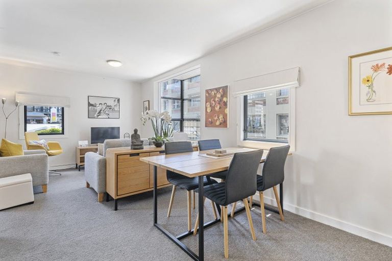 Photo of property in Hannahs Corner, 33/8 Leeds Street, Te Aro, Wellington, 6011