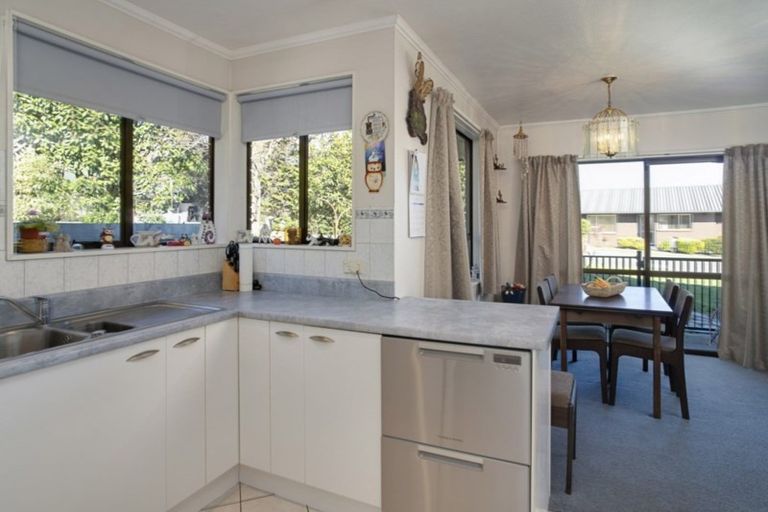 Photo of property in 2 Huria Street, Stoke, Nelson, 7011