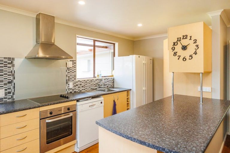 Photo of property in 11 Racecourse Road, Awapuni, Palmerston North, 4412