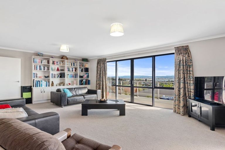 Photo of property in 7 Berkshire Place, Stoke, Nelson, 7011