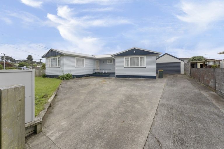 Photo of property in 14 Nugent Street, Bell Block, New Plymouth, 4312