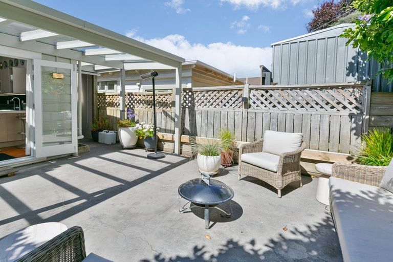 Photo of property in 500 Evans Bay Parade, Hataitai, Wellington, 6021
