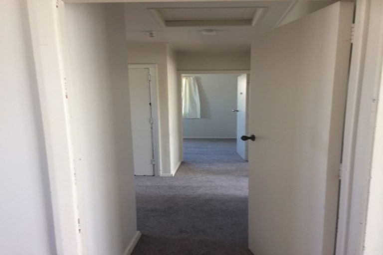 Photo of property in 20a Nogat Avenue, Papatoetoe, Auckland, 2024
