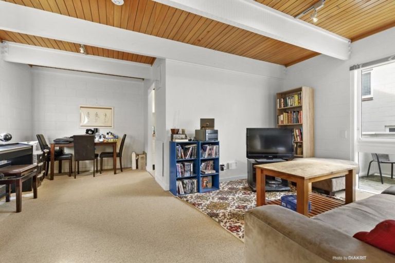 Photo of property in 28 Cottleville Terrace, Thorndon, Wellington, 6011