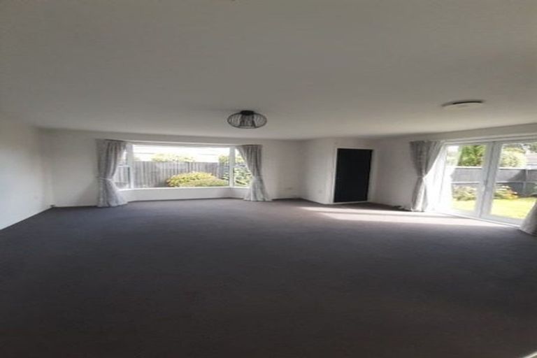 Photo of property in 1/22 Awatea Road, Hornby, Christchurch, 8042