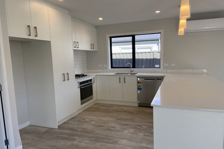 Photo of property in 59 Karearea Avenue, Kenepuru, Porirua, 5022