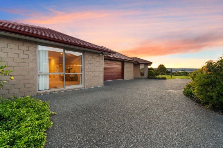 Photo of property in 28 Blacklock Road, Pyes Pa, Tauranga, 3112