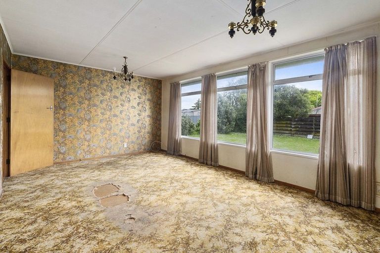 Photo of property in 48 Monowai Place, Westbrook, Palmerston North, 4412