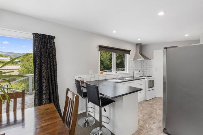 Photo of property in 43 Wood Street, Wainuiomata, Lower Hutt, 5014