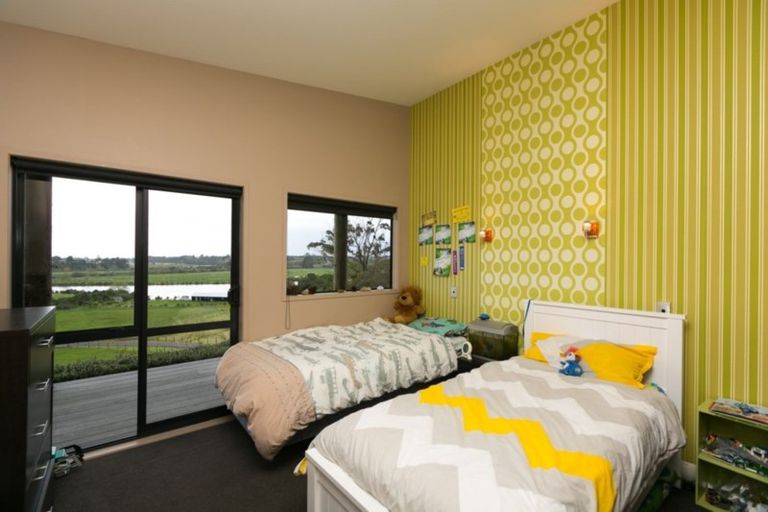 Photo of property in 1408b Devon Road, Brixton, Waitara, 4382