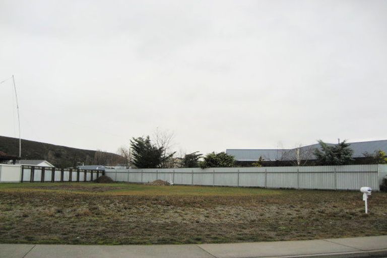 Photo of property in 1 Albert Drive, Clyde, 9330