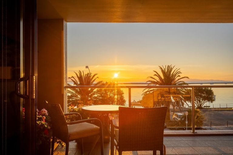 Photo of property in Waterfront Apartments, 8/309 Wakefield Quay, Stepneyville, Nelson, 7010