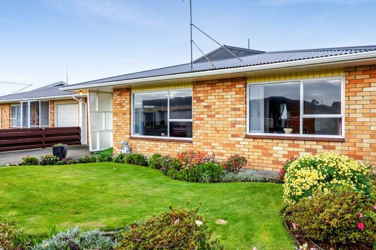 Photo of property in 46 Argyle Street, Hawera, 4610