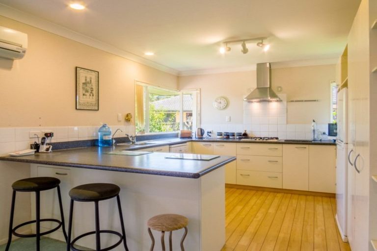 Photo of property in 50 Harbour Road, Ohope, 3121