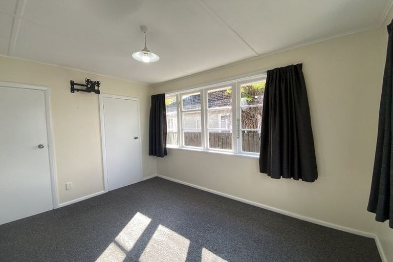 Photo of property in 99 Hewer Crescent, Naenae, Lower Hutt, 5011