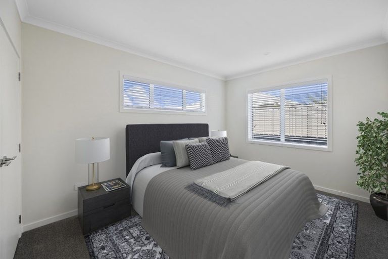 Photo of property in 4 Young Place, Taradale, Napier, 4112
