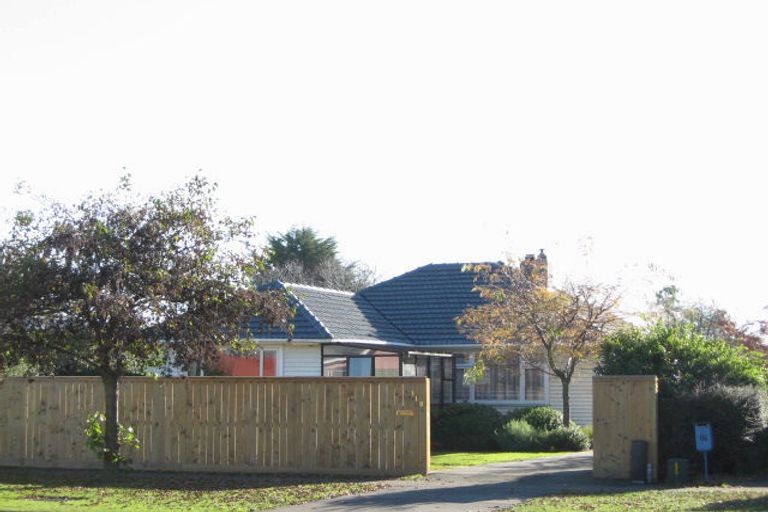 Photo of property in 118 Halswell Road, Hillmorton, Christchurch, 8025