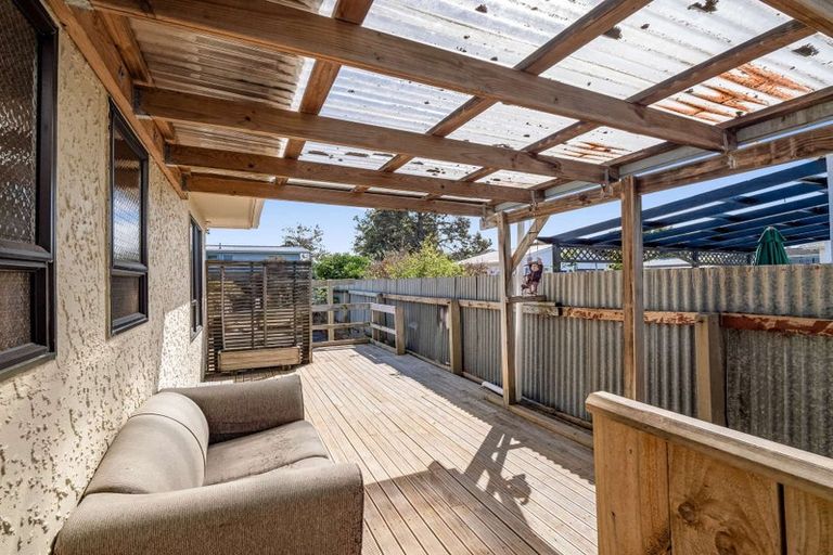 Photo of property in 120 Puriri Street, Gonville, Whanganui, 4501