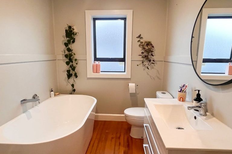 Photo of property in 39 Dalkeith Street, Hoon Hay, Christchurch, 8025