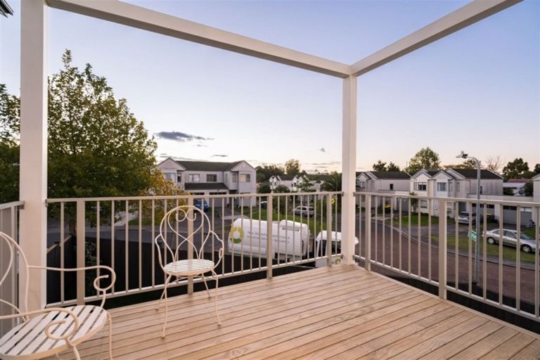 Photo of property in 20 Nephrite Lane, Henderson, Auckland, 0610