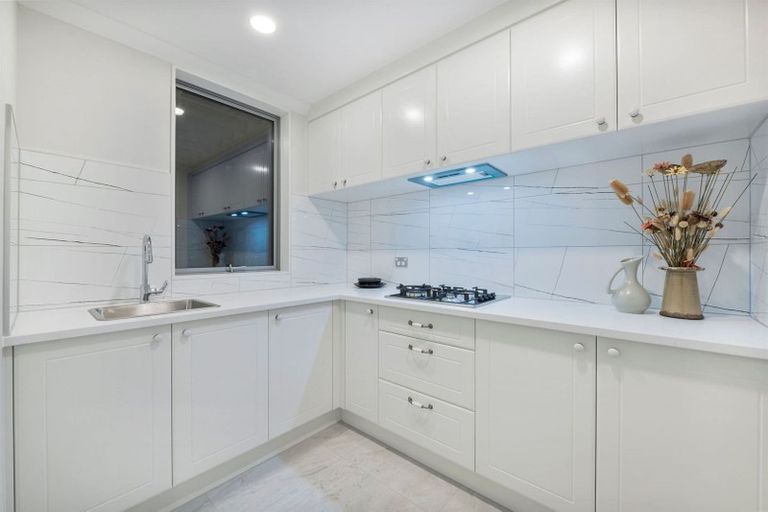 Photo of property in 84 Tir Conaill Avenue, Flat Bush, Auckland, 2019