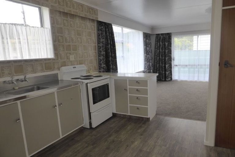 Photo of property in 63 Bledisloe Crescent, Wainuiomata, Lower Hutt, 5014