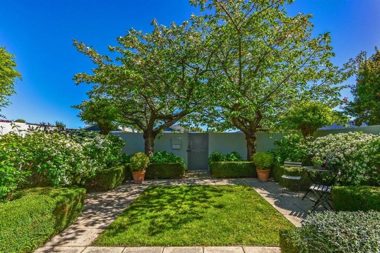 Photo of property in 146 Innes Road, St Albans, Christchurch, 8052