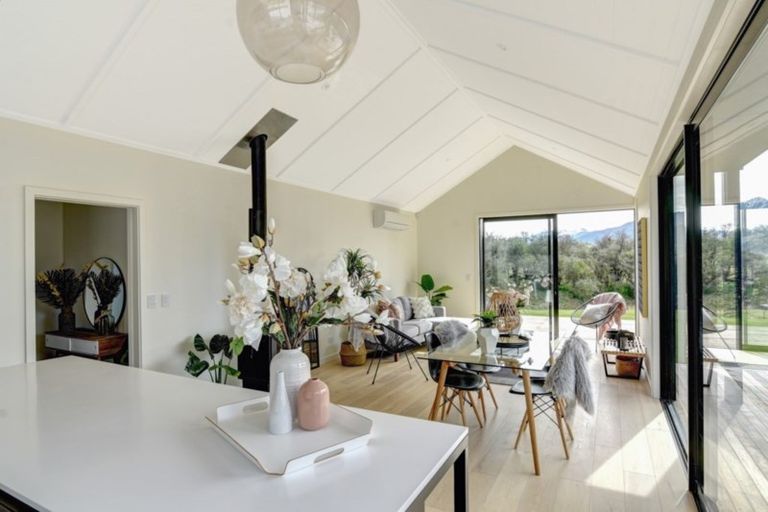 Photo of property in 13 Mckenzies Shute, Jacks Point, Queenstown, 9371