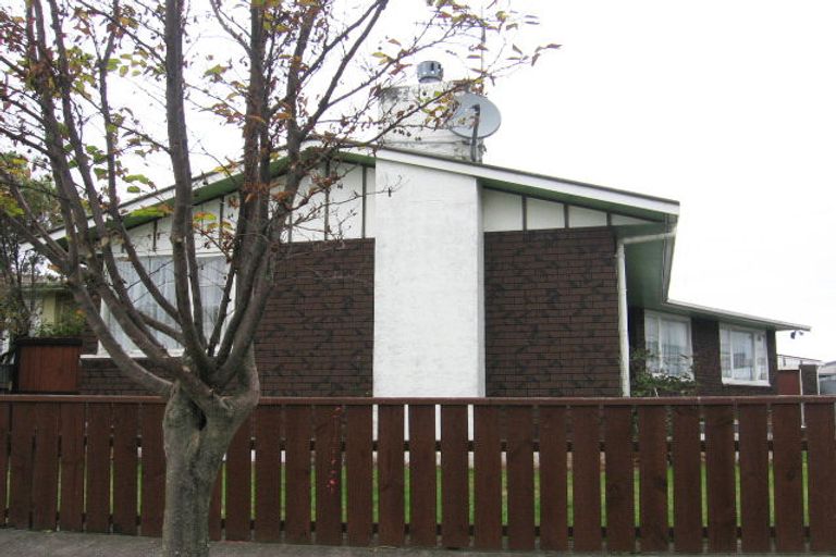 Photo of property in 36 Pembroke Street, Highbury, Palmerston North, 4412