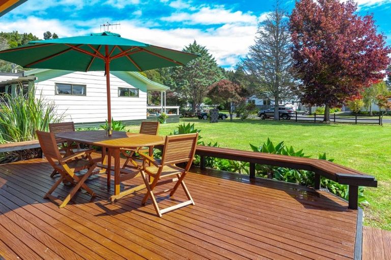 Photo of property in 103 Avalon Place, Whangamata, 3620
