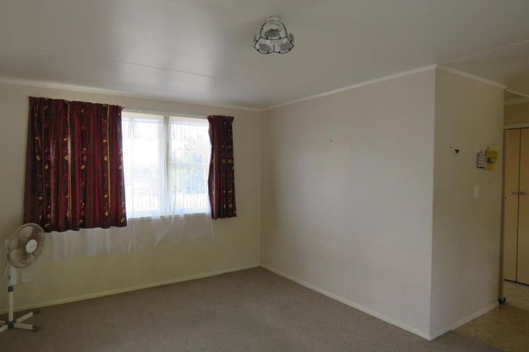 Photo of property in 17a Scott Street, Moturoa, New Plymouth, 4310