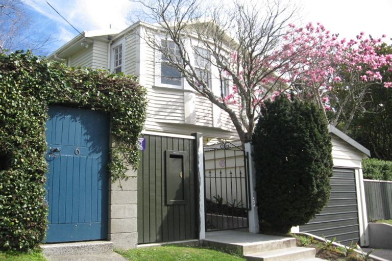 Photo of property in 4 Ponsonby Road, Karori, Wellington, 6012