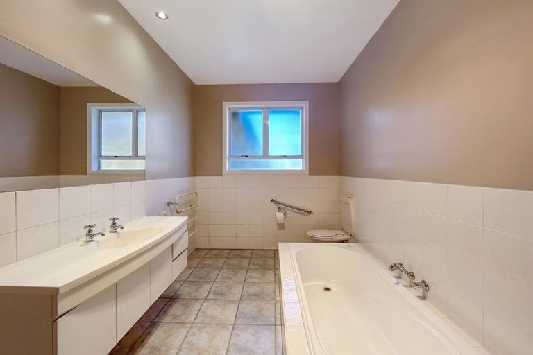 Photo of property in 44 Chelmsford Street, Windsor, Invercargill, 9810