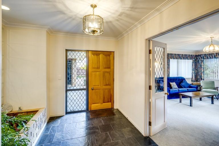 Photo of property in 32 Kotuku Place, Taradale, Napier, 4112