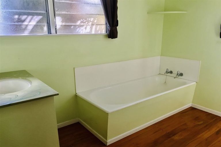 Photo of property in 1615 Rings Road, Coromandel, 3506