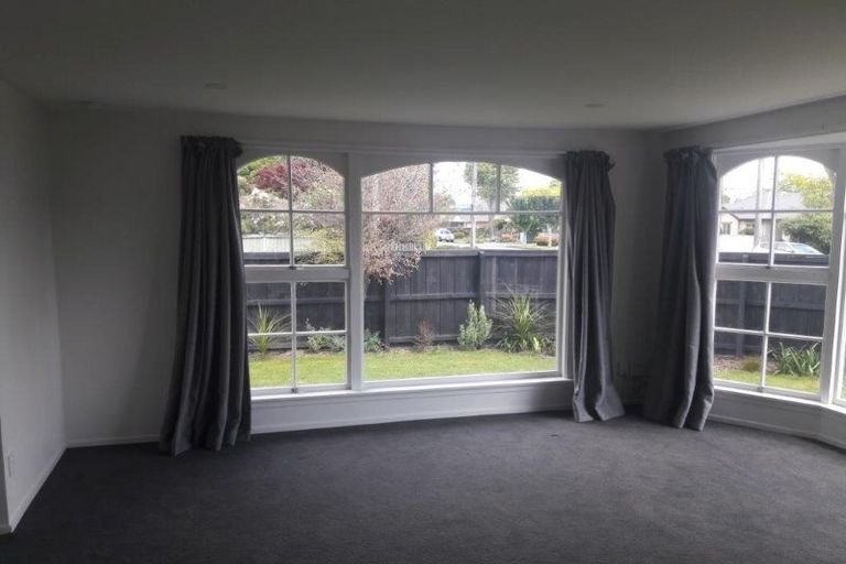 Photo of property in 1/484 Ilam Road, Bryndwr, Christchurch, 8052