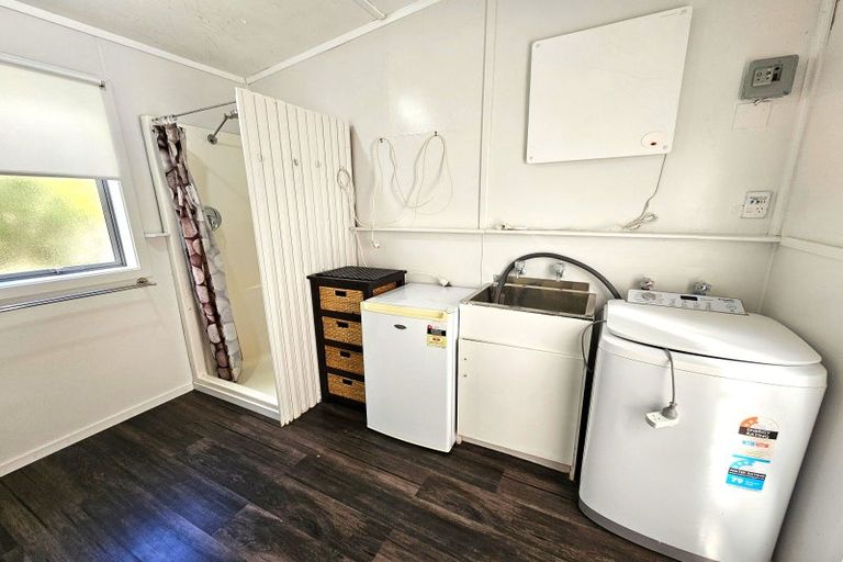 Photo of property in 13 Kowhai Street, Kaka Point, 9271